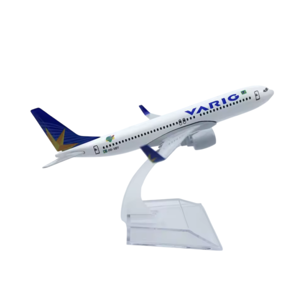 B737 Varig Diecast Model Scale 1:400